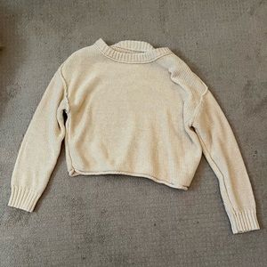 American Eagle sweater